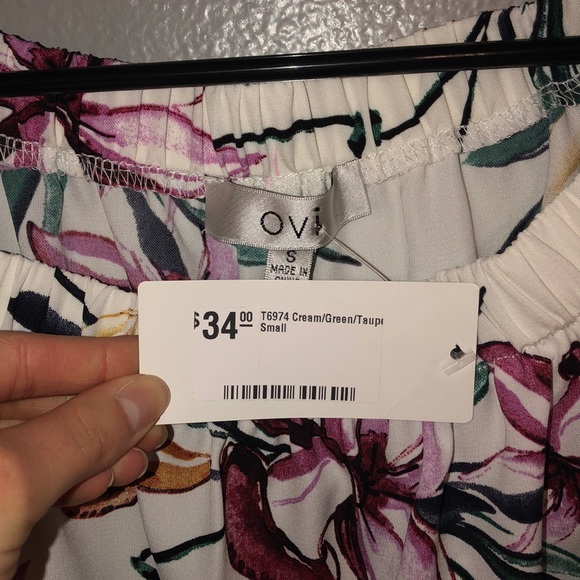 Floral Off-The-Shoulder Top, Size S - Picture 3 of 4